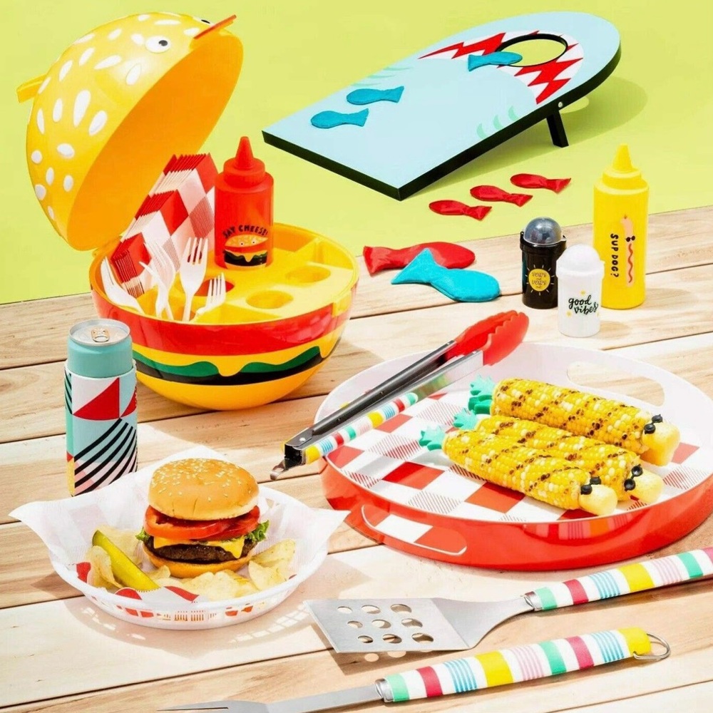 NWT Fun and Adorable Sun Squad Hamburger Grill Caddy Yellow Durable Plastic - Picture 3 of 12